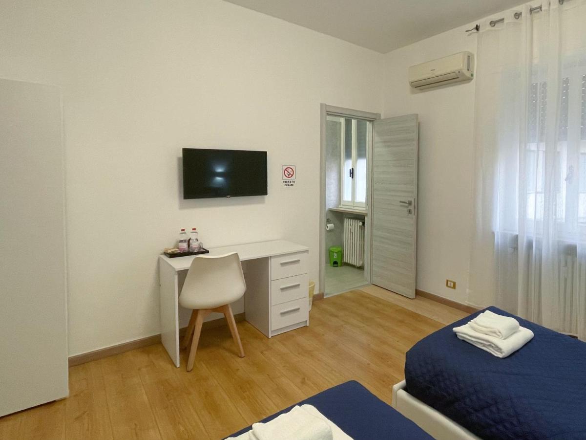 Nuovo Confortini Rooms Sunday Verona Bagian luar foto
