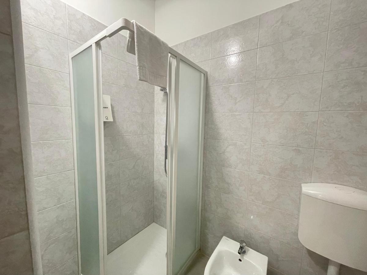 Nuovo Confortini Rooms Sunday Verona Bagian luar foto